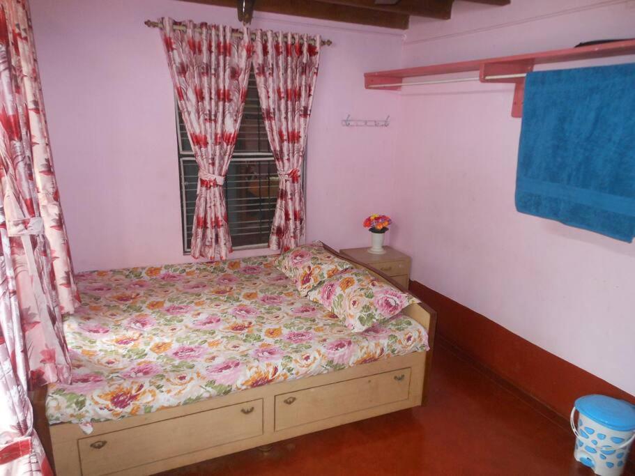 Runnin Airport - Homestay Gurpur Exterior photo