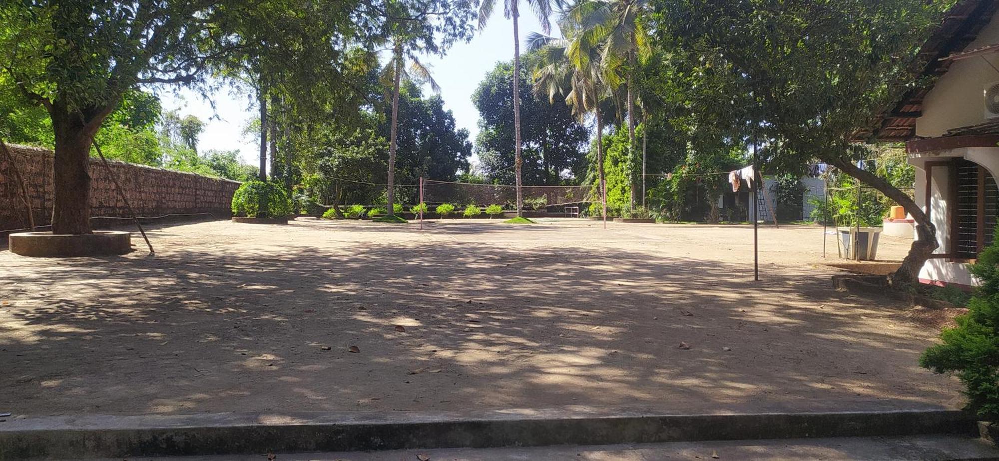 Runnin Airport - Homestay Gurpur Exterior photo