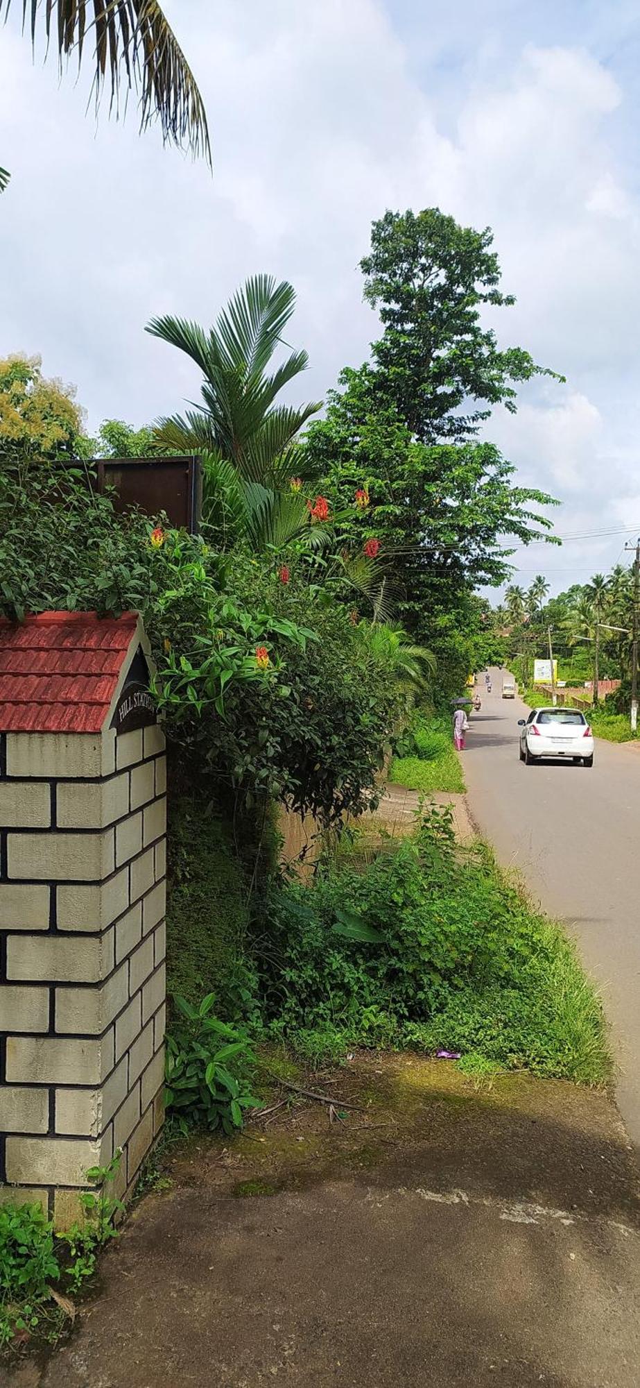 Runnin Airport - Homestay Gurpur Exterior photo